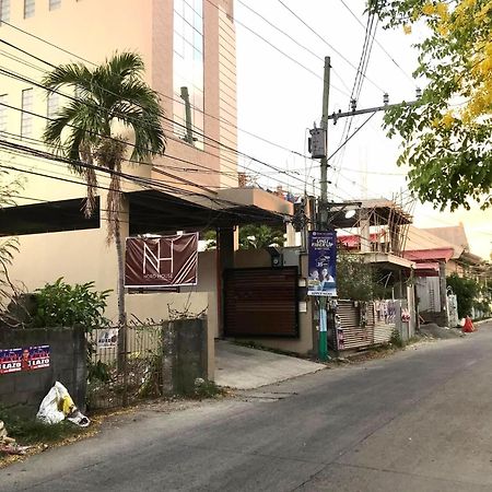 Hostel Nord House Laoag Exterior foto